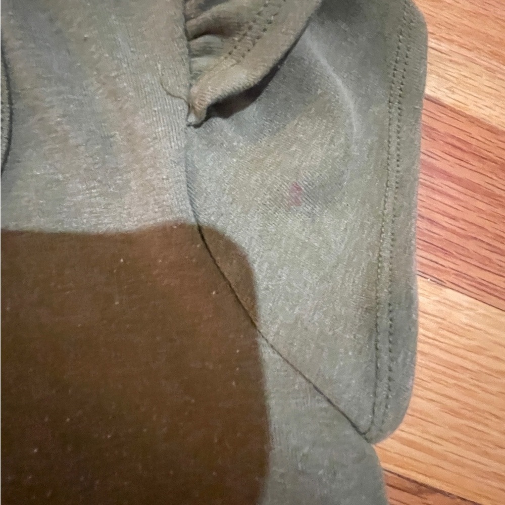 Little Road Co. Ruffle top - Picture 5 of 6